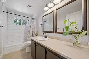 12221 SW Taylor Ct, Portland, OR 97225 - Photo 26