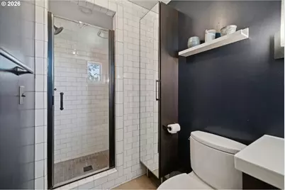 12221 SW Taylor Ct, Portland, OR 97225 - Photo 20