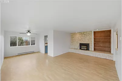 835 12th St, Bandon, OR 97411 - Photo 14