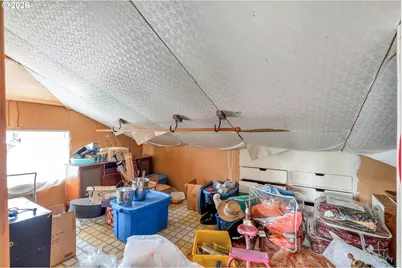 8906 N Willamette Blvd, Portland, OR 97203 - Photo 26