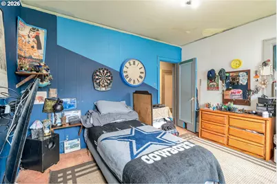 8906 N Willamette Blvd, Portland, OR 97203 - Photo 16