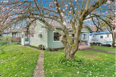 8906 N Willamette Blvd, Portland, OR 97203 - Photo 2