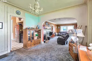 8906 N Willamette Blvd, Portland, OR 97203 - Photo 8