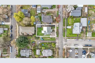 8906 N Willamette Blvd, Portland, OR 97203 - Photo 48