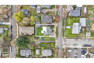 8906 N Willamette Blvd, Portland, OR 97203 - Photo 48