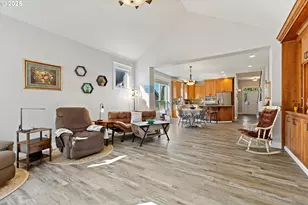 18712 Cloud Cap Ave, Sandy, OR 97055 - Photo 14