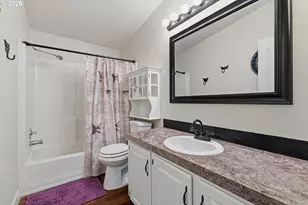 1000 S McKern Ct, Newberg, OR 97132 - Photo 24