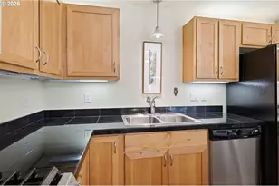 367 Rustic Pl, Eugene, OR 97401 - Photo 12