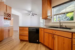 3325 Quail Pl, Lebanon, OR 97355 - Photo 16