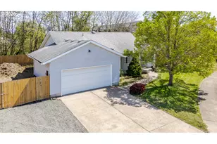 3325 Quail Pl, Lebanon, OR 97355 - Photo 4