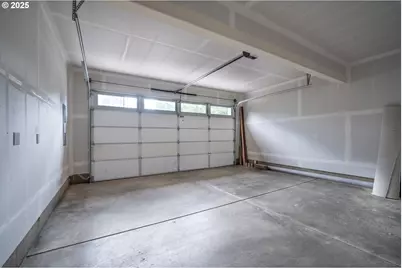 15 SW Johnson St, Depoe Bay, OR 97341 - Photo 30