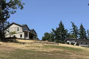 4447 Melrose Rd, Roseburg, OR 97471 - Photo 14