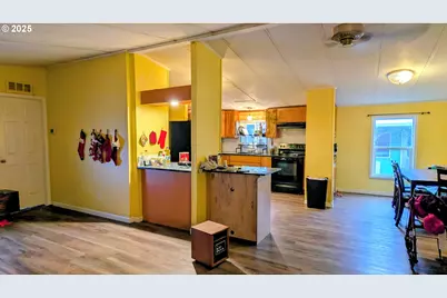 2500 NE 201st Ave #26, Fairview, OR 97024 - Photo 4