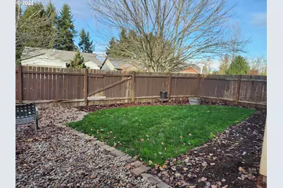 1765 NW Salmon River St, Salem, OR 97304 - Photo 6