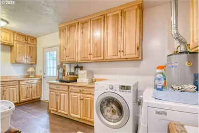 329 W Garfield St, Athena, OR 97813 - Photo 34