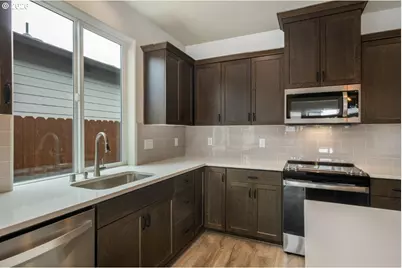 11101 NE 131st Ave, Vancouver, WA 98682 - Photo 12