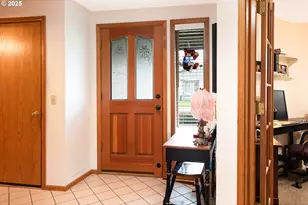 2707 Dayna Ln, Eugene, OR 97408 - Photo 6