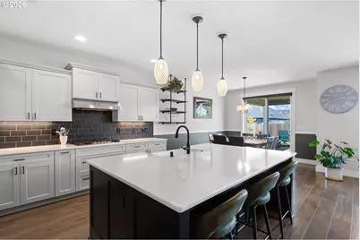 8113 NE 185th Ave, Vancouver, WA 98682 - Photo 4