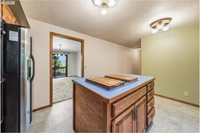 32198 Harris Dr, Cottage Grove, OR 97424 - Photo 18