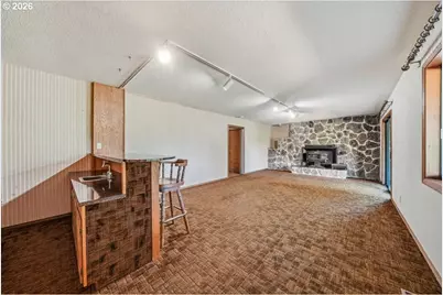 32198 Harris Dr, Cottage Grove, OR 97424 - Photo 6