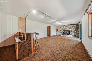 32198 Harris Dr, Cottage Grove, OR 97424 - Photo 6
