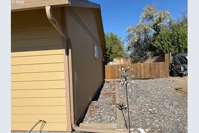 810 N Earl Ct, Stanfield, OR 97875 - Photo 26