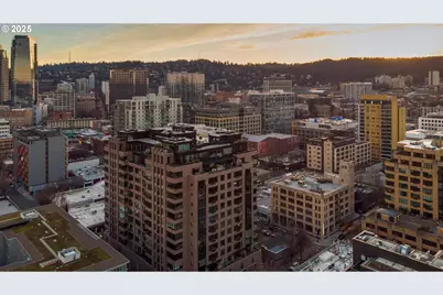 333 NW 9th Ave #503, Portland, OR 97209 - Photo 40