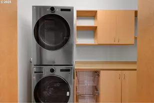 333 NW 9th Ave, Portland, OR 97209 - Photo 30