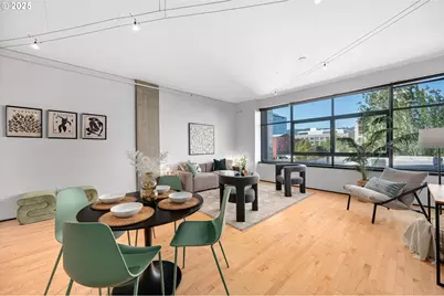 333 NW 9th Ave #503, Portland, OR 97209 - Photo 4