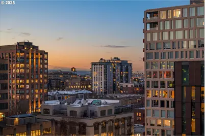 333 NW 9th Ave #503, Portland, OR 97209 - Photo 42