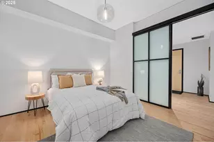 333 NW 9th Ave, Portland, OR 97209 - Photo 26