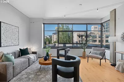 333 NW 9th Ave #503, Portland, OR 97209 - Photo 2