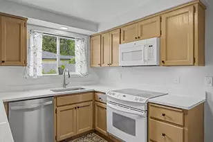 7919 SE Clackamas Rd, Milwaukie, OR 97267 - Photo 6