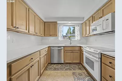 7919 SE Clackamas Rd, Milwaukie, OR 97267 - Photo 8