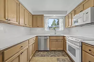 7919 SE Clackamas Rd, Milwaukie, OR 97267 - Photo 8