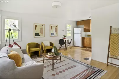 1316 SW Taylors Ferry Ct, Portland, OR 97219 - Photo 8