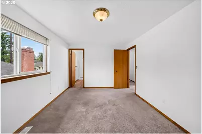 3857 SE 136th Ave, Portland, OR 97236 - Photo 34