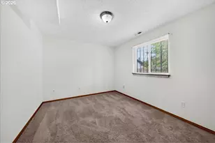 3857 SE 136th Ave, Portland, OR 97236 - Photo 46