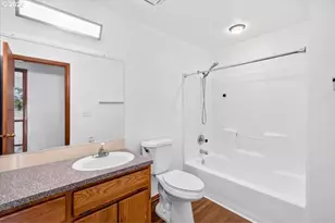 3857 SE 136th Ave, Portland, OR 97236 - Photo 40