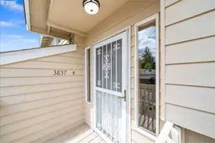3857 SE 136th Ave, Portland, OR 97236 - Photo 8