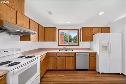 3857 SE 136th Ave, Portland, OR 97236 - Photo 24