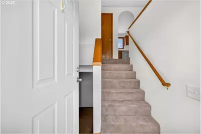 3857 SE 136th Ave, Portland, OR 97236 - Photo 10