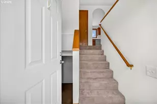 3857 SE 136th Ave, Portland, OR 97236 - Photo 10