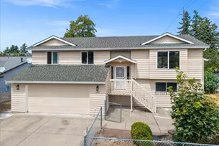 3857 SE 136th Ave, Portland, OR 97236 - Photo 4