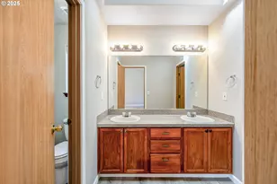 9132 SE Clinton St, Portland, OR 97266 - Photo 24