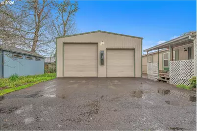 643 SE Brookwood Ave, Hillsboro, OR 97123 - Photo 26