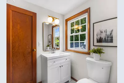 4430 SE Woodward St, Portland, OR 97206 - Photo 14