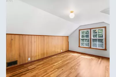 4430 SE Woodward St, Portland, OR 97206 - Photo 16