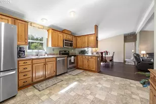 252 Blackledge Rd, Carson, WA 98610 - Photo 10