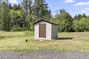 252 Blackledge Rd, Carson, WA 98610 - Photo 32
